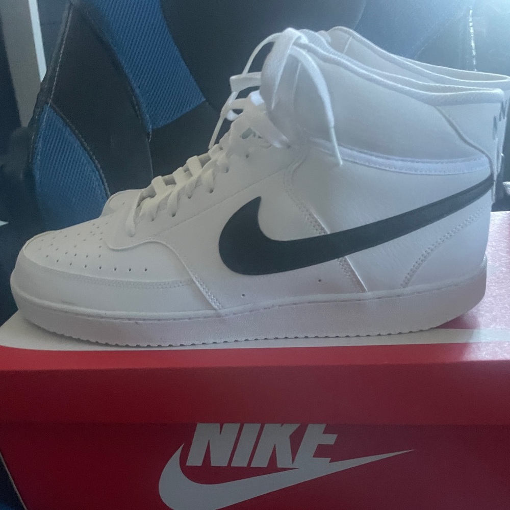 Nike court mid size 14 brand new White and Black Sneakers